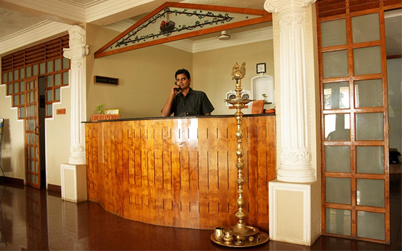 Raja Hotel コーバラム エクステリア 写真